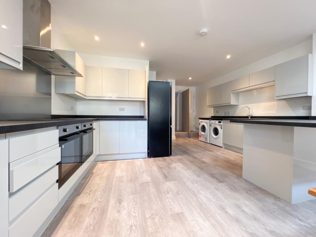 Lrg_another student property from Award winning CP