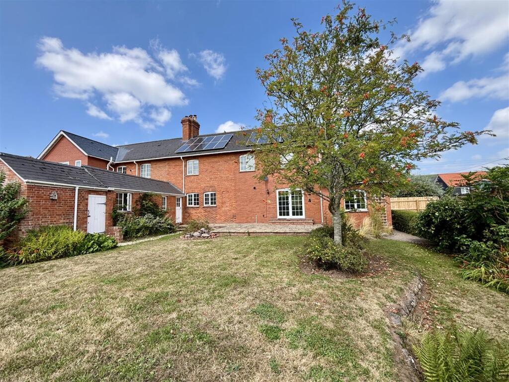 Photo 25-07-2025, 2 37 48 pm.jpg