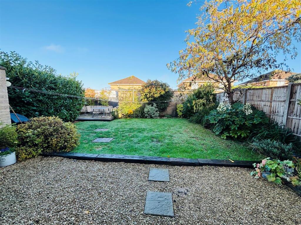 14mallgdn2.jpg