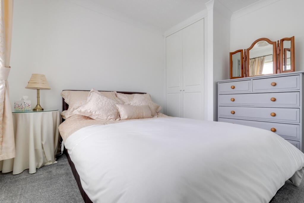 23- Rob Hammond EweMove Pontefract