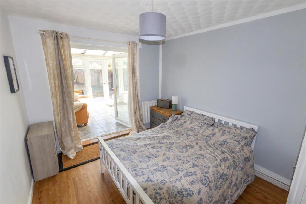 Viking Close-09 - t.jpeg