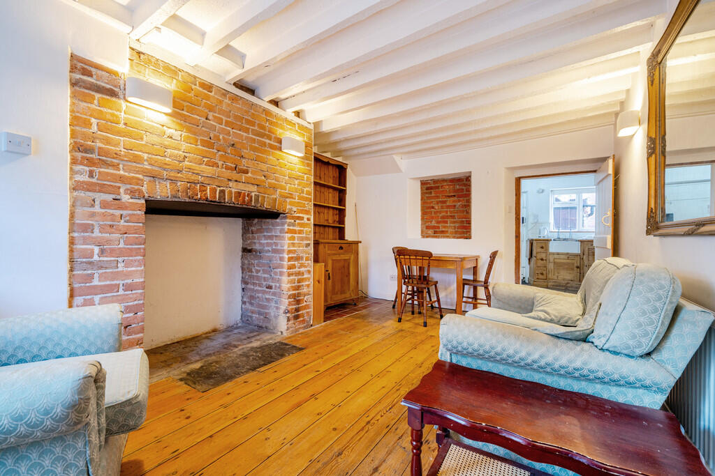 1374586-6-6909d0a...