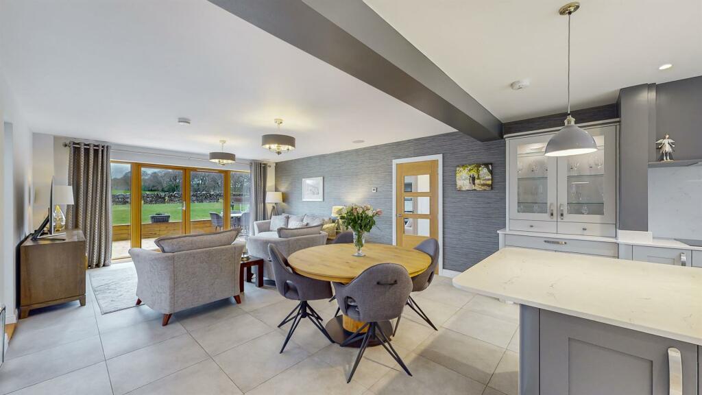 18-web-or-mls-4 Waterfall Meadows_113.jpg