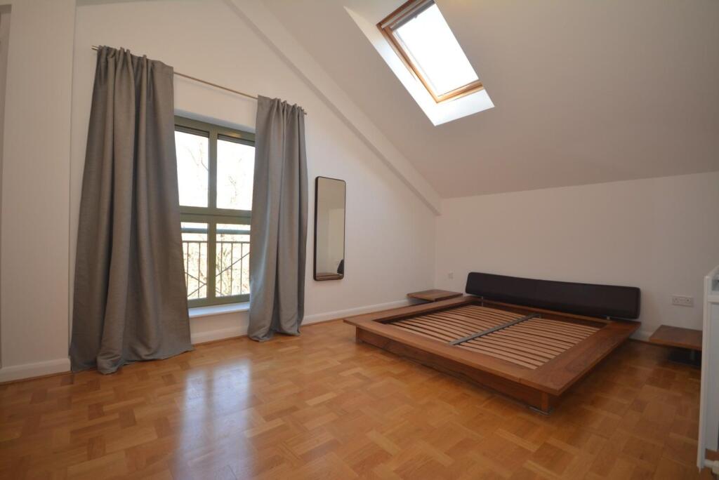 thumbnail_brook house apt 25 bed one1.jpg