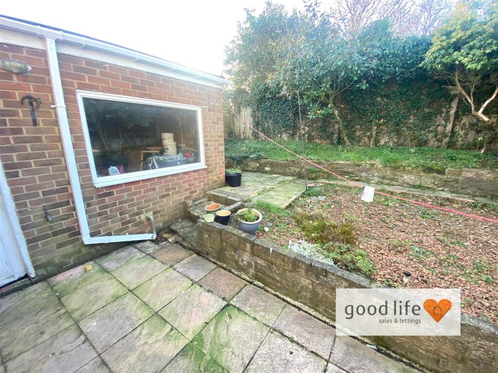 20241219_124012541_iOS95northfarmavenue.jpg