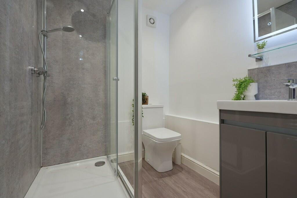 bath 1 larkdale