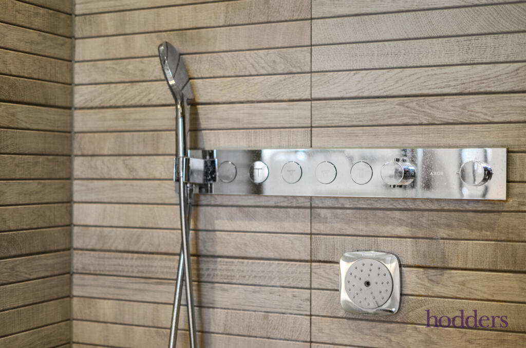 1d0a78d9-1a4a-489...