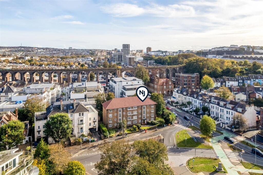 9 Stanford Court-11.jpg