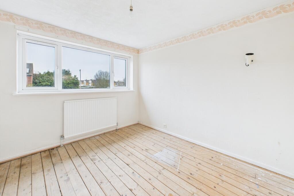 CAM02545G0-PR0355-STILL008