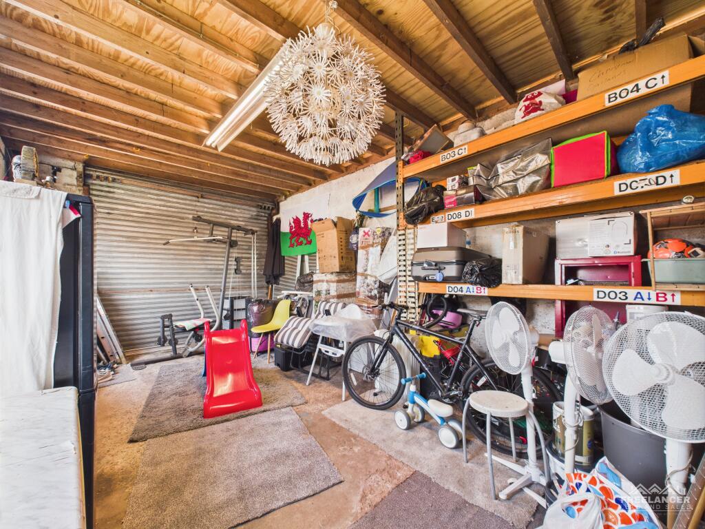 Garage 1