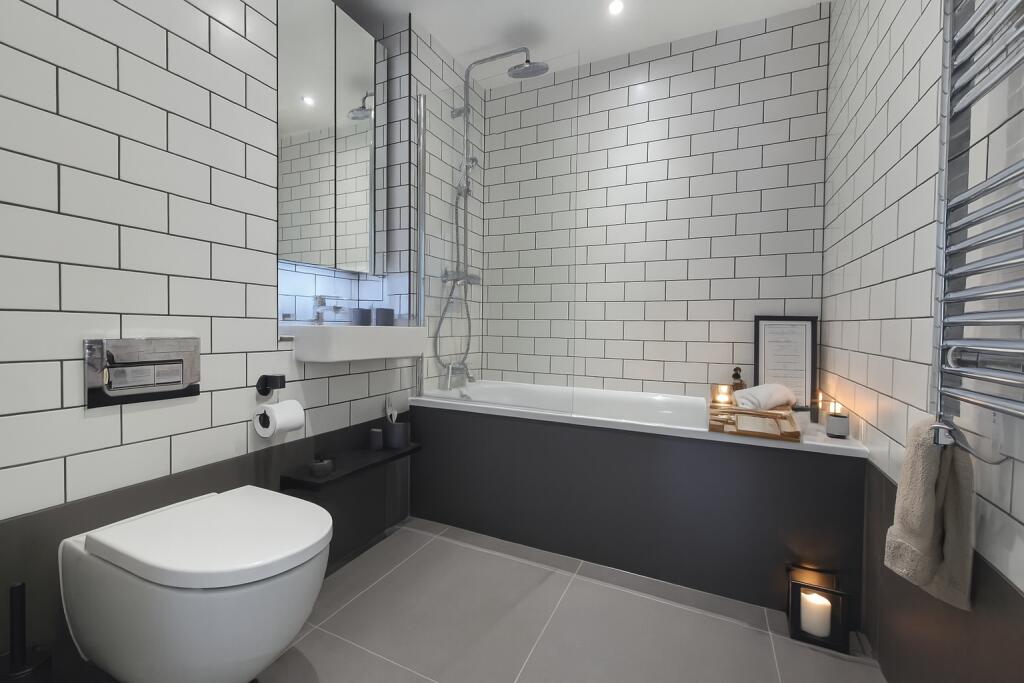 Picture No. 04