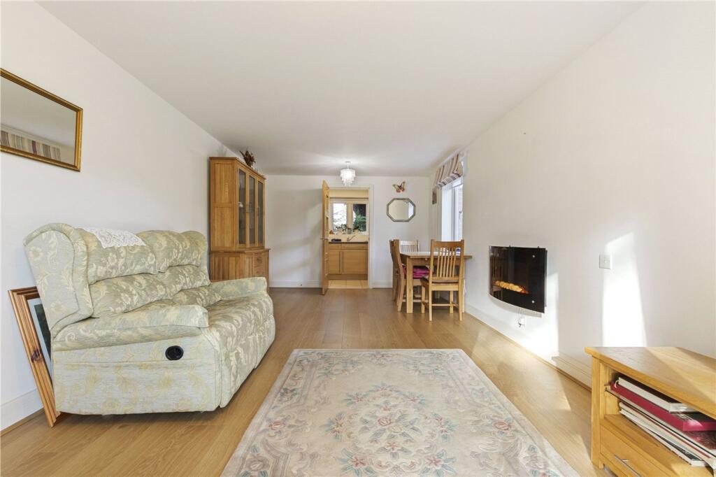 Living/Dining Room