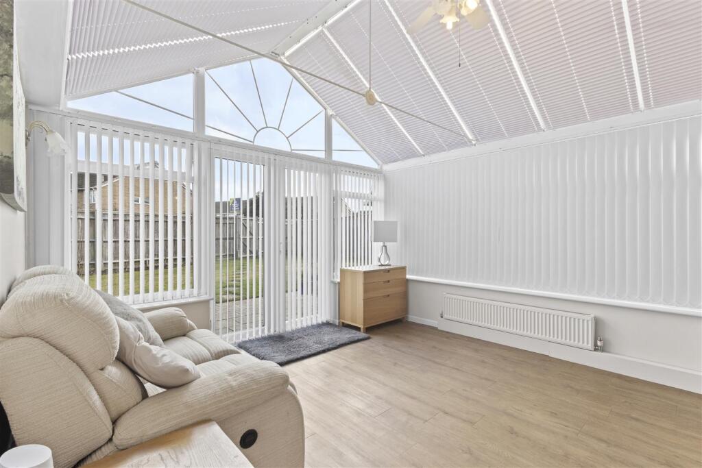 conservatory #3.jpg