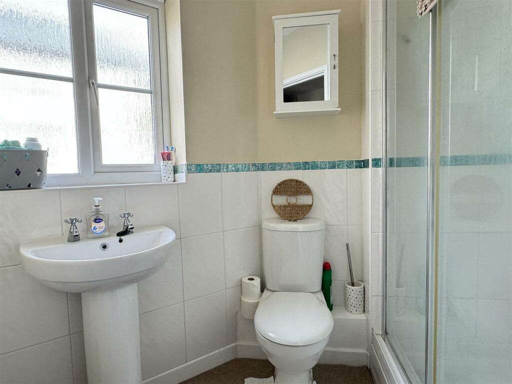 En-Suite Shower