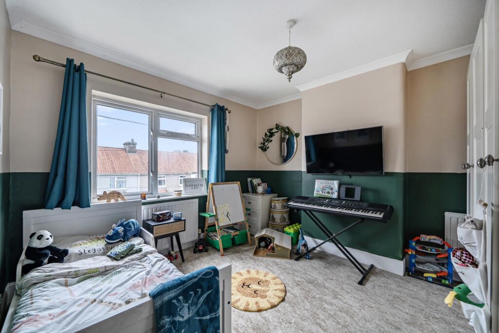 1369808-3-6908b83b92b55