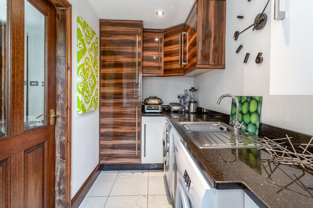 utility room b
