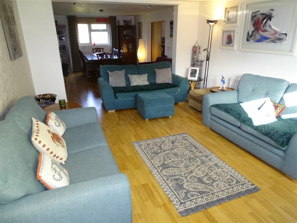 Lounge into Dining Area