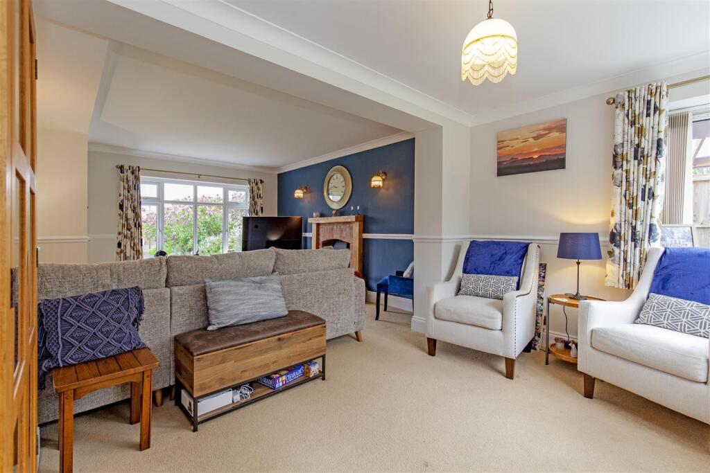 Reception Room-6.jpg