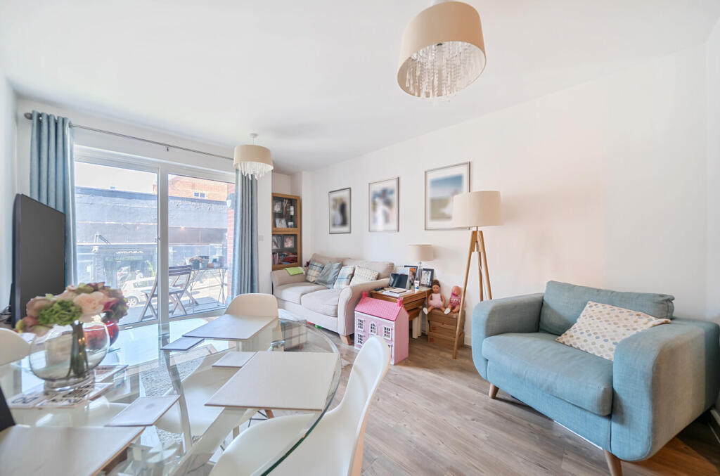 20-68235f341f583-...