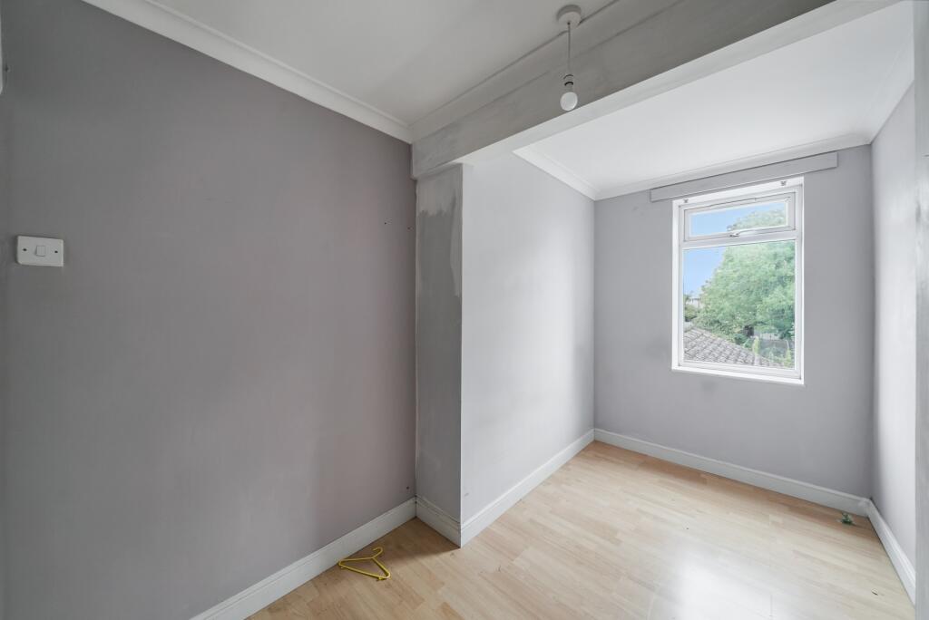 26 Wolf Lane, Windsor, SL4 4HY