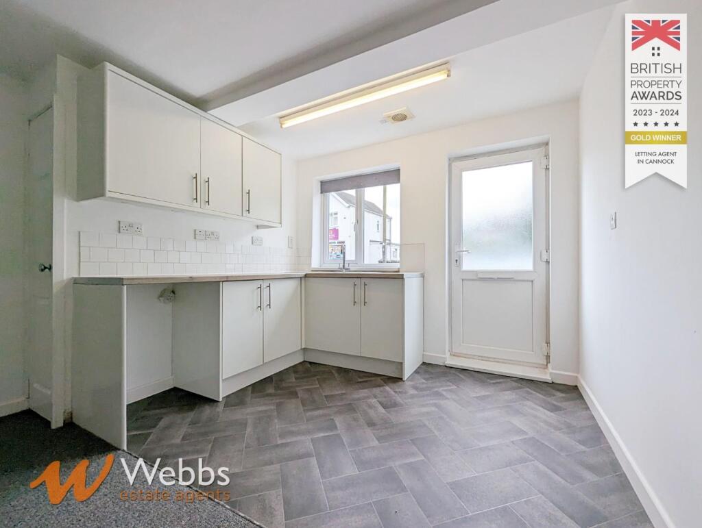 Kitchen 1.jpg