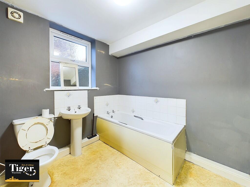 CAM03440G0-PR0223...