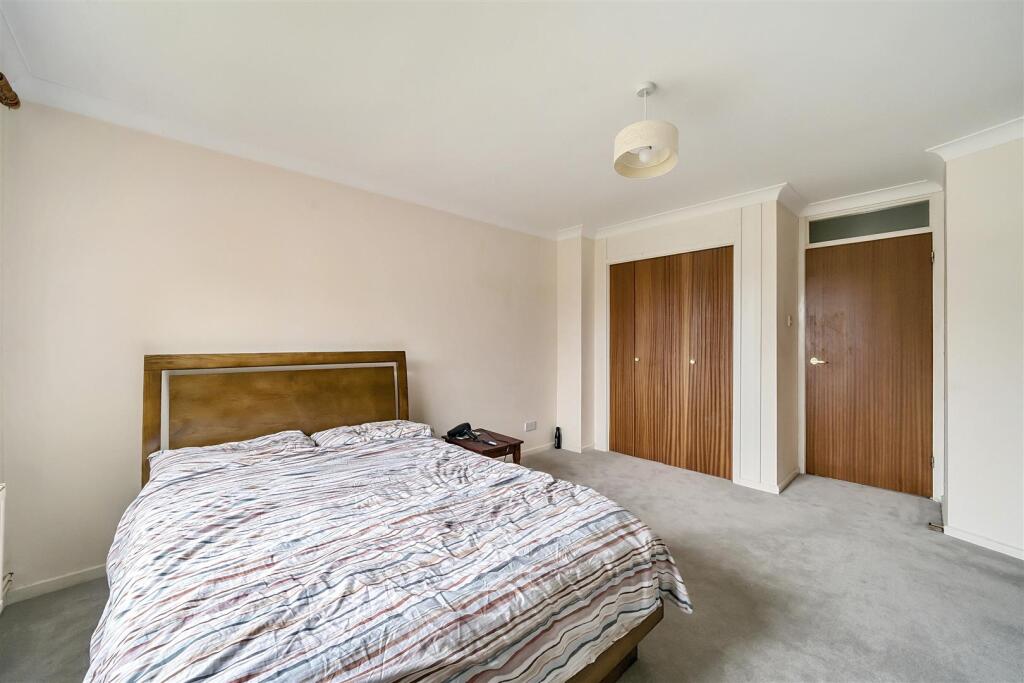 Bedroom 2.jpg