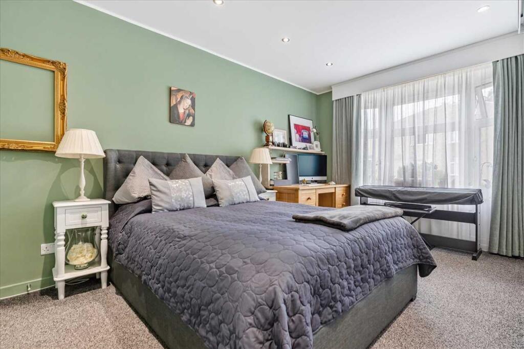 Bedroom One (1)