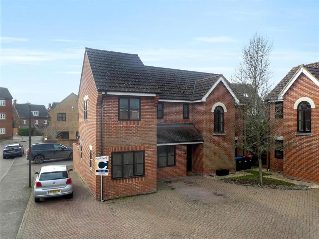 Extended StudyFamily room.jpg.JPG