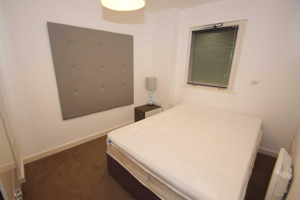 52 Skyline Bed 2