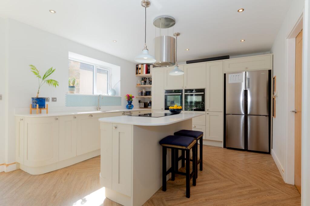 KITCHEN, DINER AND LIVING ROOM