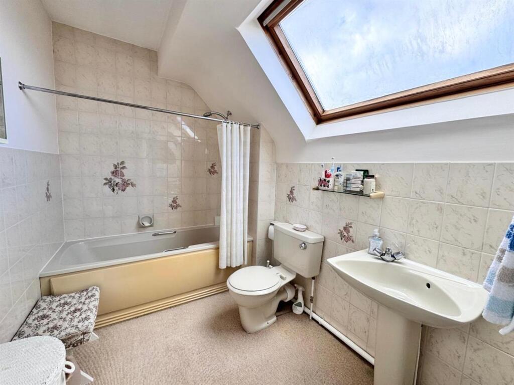 PHOTO-2025-11-10-13-40-53 9.jpg