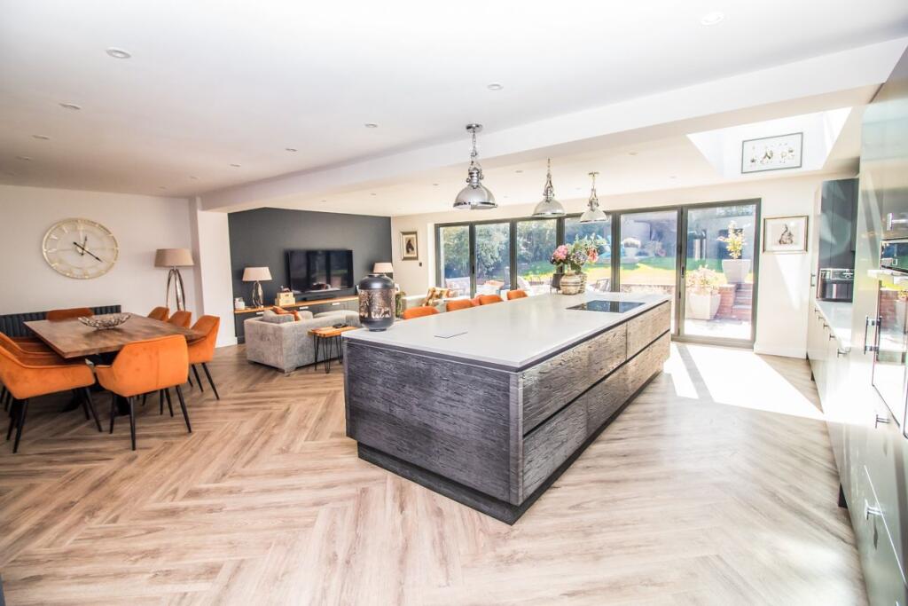 Kitchen/Dining/Family Room Pic 2.