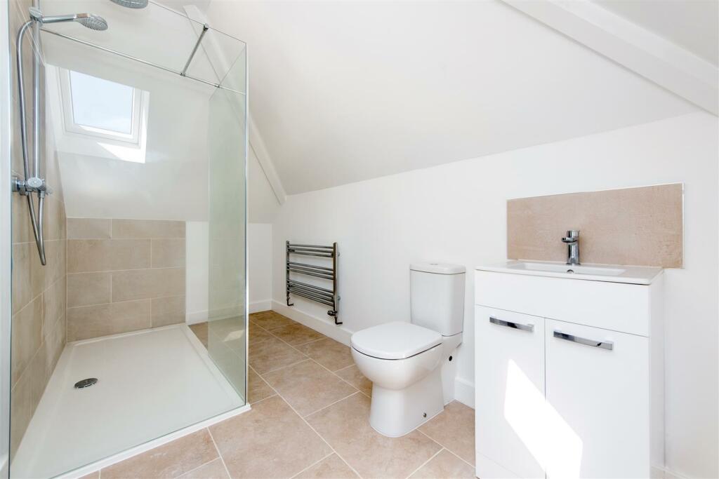 Master Ensuite