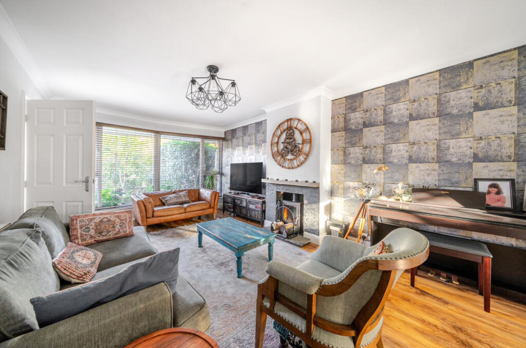 1357712-13-68dc0b...