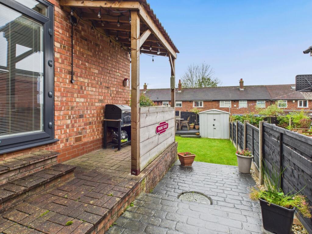 CAM03729G0-PR0153-STILL006