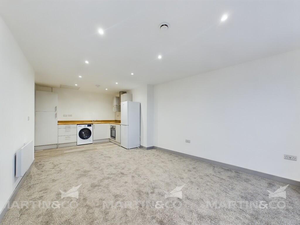 CAM02406G0-PR0399...