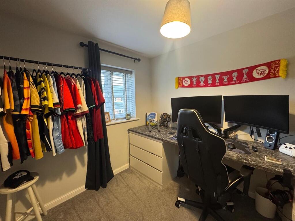 Double Bedroom 2