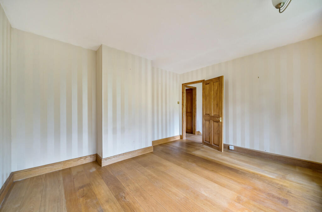 1380161-14-6911bf...