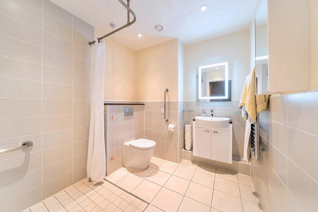 1365991-1-68ed0fe...