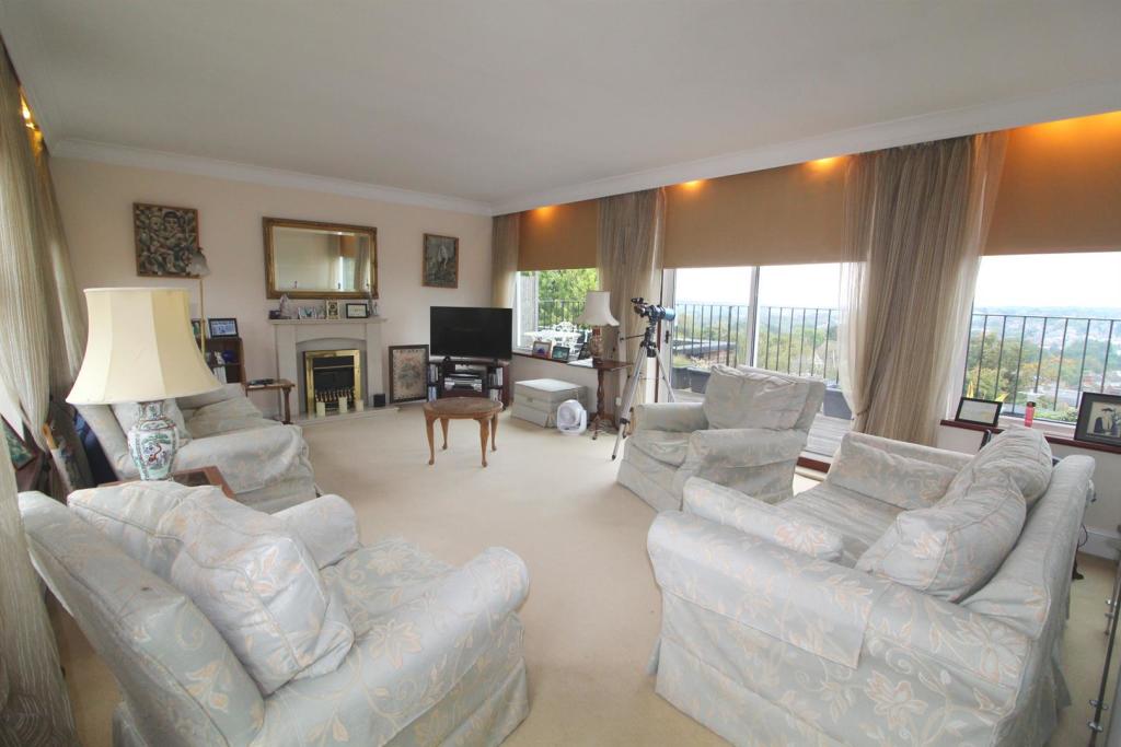 Sitting Room 1 NEW.jpg