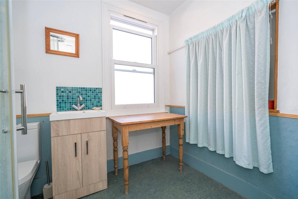 En-Suite B