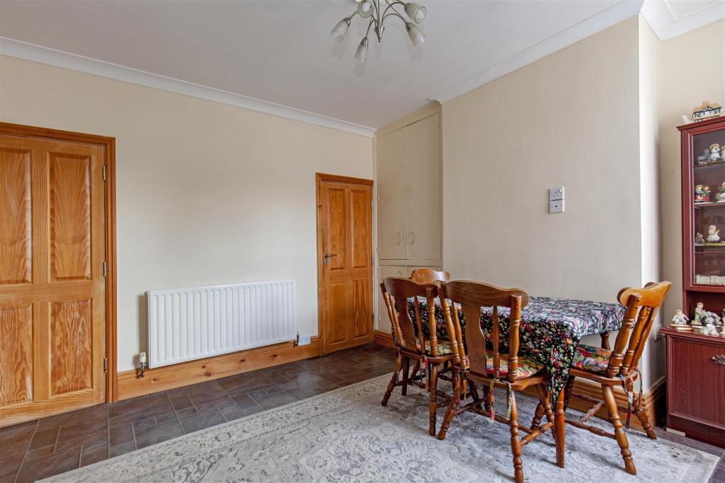 Dining Room-1.jpg