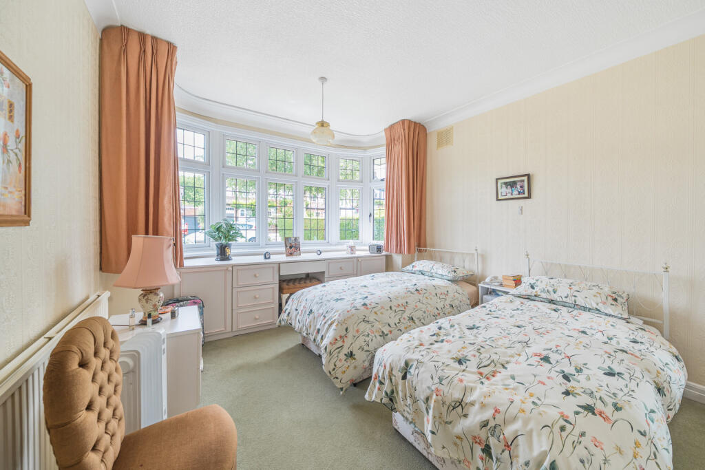 1319158-2-6867b11...