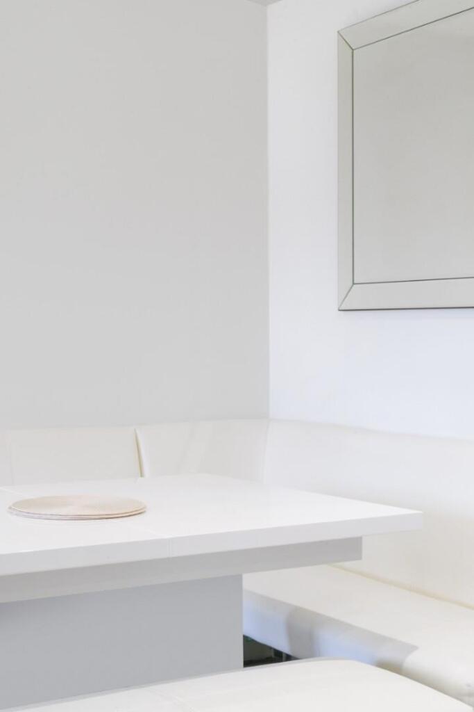 ST MARK&#39;S COURT (13).jpg