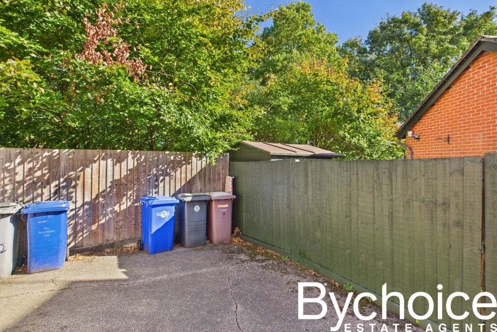 CAM05454G0-PR0058-STILL017