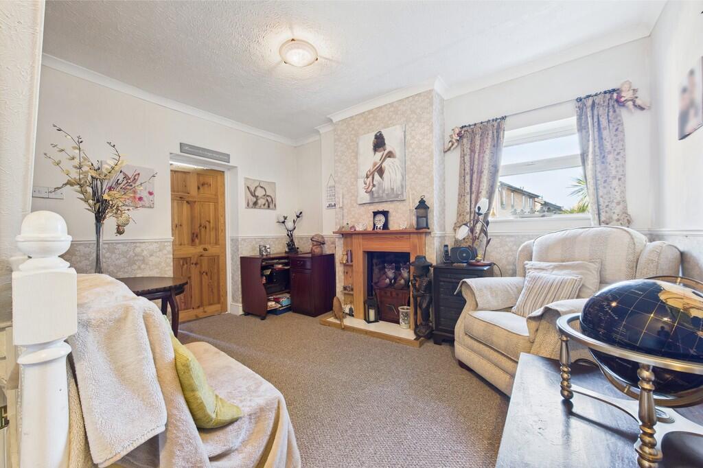 CAM01085G0-PR0562...