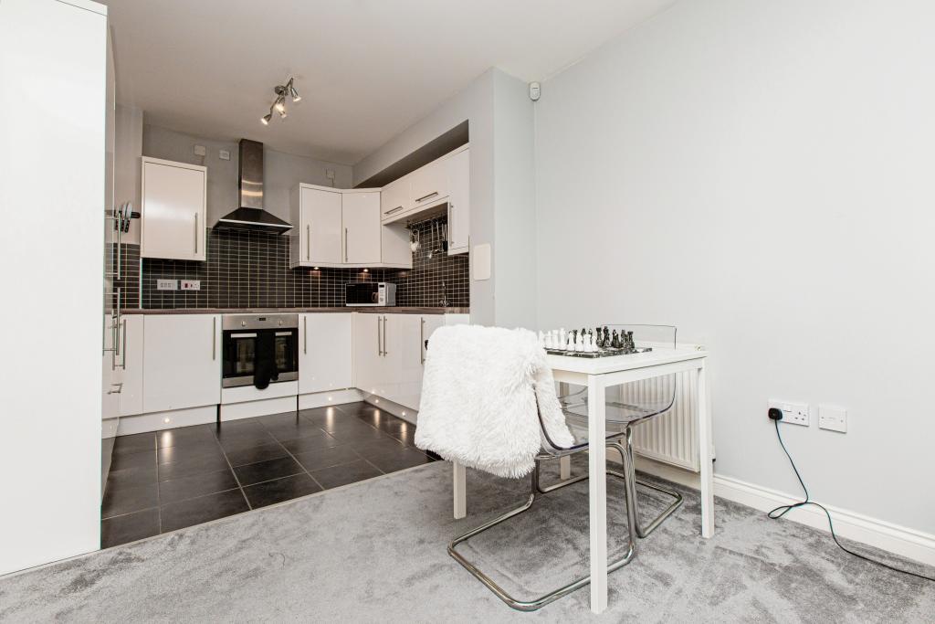 Lounge / Kitchen
