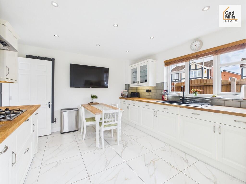 CAM04261G0-PR0068...