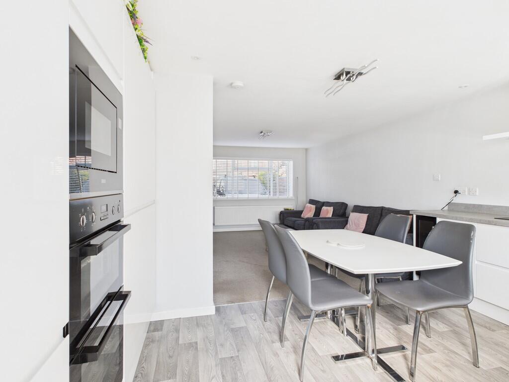 CAM04578G0-PR0006...